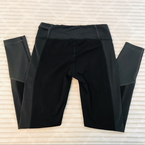 Lucy Activewear Tech Black Color block Gray Ribbed 7/8 Tight Leggings Size XS - Picture 2 of 6